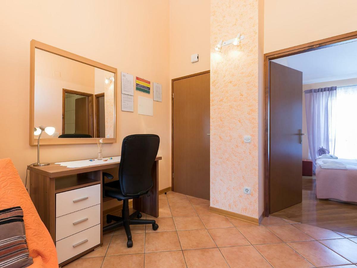 Apartments Nada Върсар Екстериор снимка