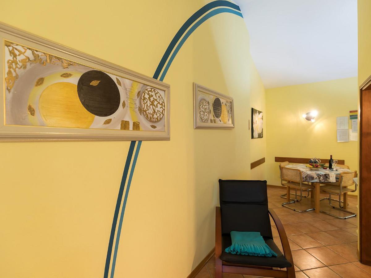 Apartments Nada Върсар Екстериор снимка